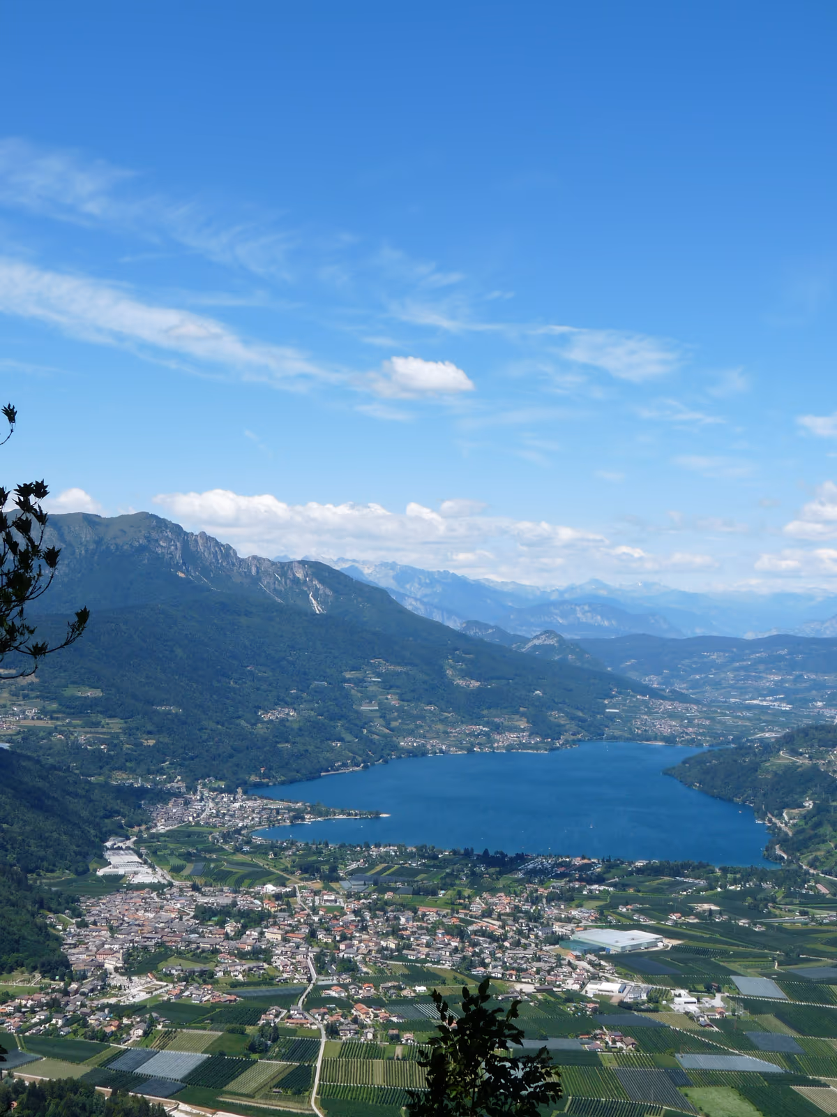 Was man am Caldonazzosee unternehmen kann: Seen, Strände und Natur im Valsugana